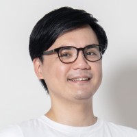 南慶隆