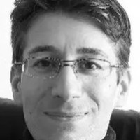 Gaetan Voyeau