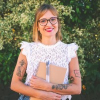 Jara E.