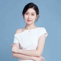 Bella Wang