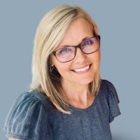 Lisa Barnes
