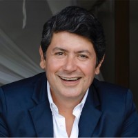 Deva Santos