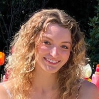 Madeleine Hecker