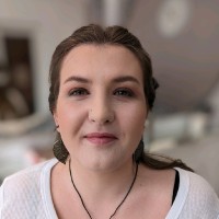 Leah Deaville
