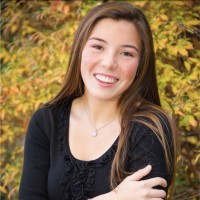 Lauren Escher, Lmsw