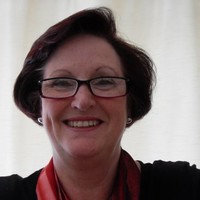 Yvonne D Anderson