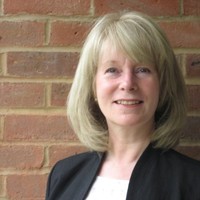 Lynne Barrett