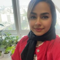 Niloofar Tavakoli