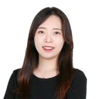 Julia Hong