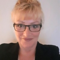 Janine Peta Bright
