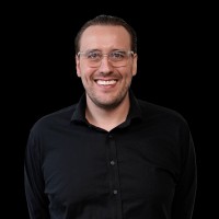 Zachary Carr