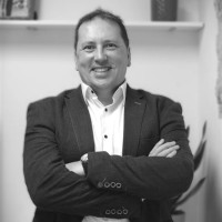 Blake Edwards CEng MIET