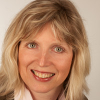 Claudia Kettler