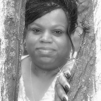 Julia Batts