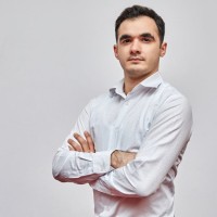 Али Байрамов