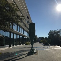 宫小龙