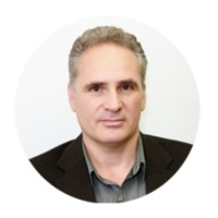 Emil Constantinescu