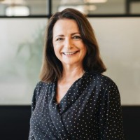 Karin D'Hollosy - Grobbe