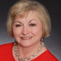 Liz Smeltz