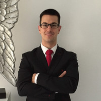 Nicolas L.