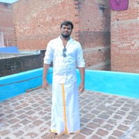 Mari Muthu