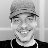 ʍɑttɦɪɑᏕ ɦɪɭɭəɓʀɑήɗ-ɡʘήʑɑɭəʑ