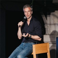 Anthony Ravau