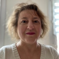 Anne GONZAGUE-ARAMOUNI