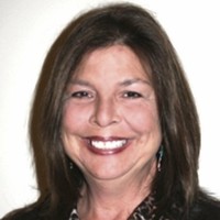 Larraine Gaches