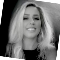 Nichele Uhlmann
