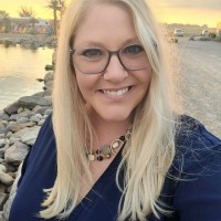 Stacie Holst