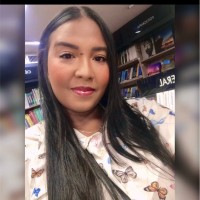 Viviane Almeida Gomes
