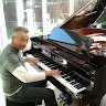 Alan Roostan