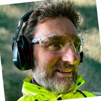 Simon Robinson