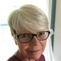 Lois Castonguay