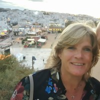 Marianne Van Zundert