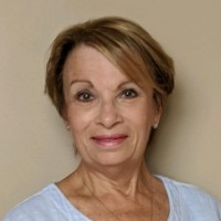 Pamela Custer