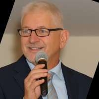 ✅ dott. Roberto Zecchin