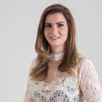 Dra. Verônica Ferraz