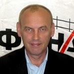 Владимир Комов