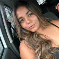 Suellen Tiarga