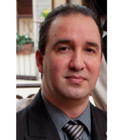 Luis Mora