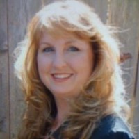 Amanda Calder