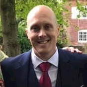 Adam King Miet