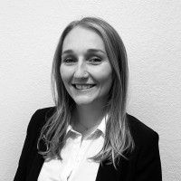 Colleen Nussen, Phr