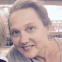 Dana Briscoe (Brown)