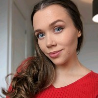 Ellie Burton