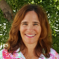 Vicki Rose