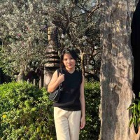 Phấn Lương Lê Nhung