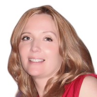 Paula Lewis